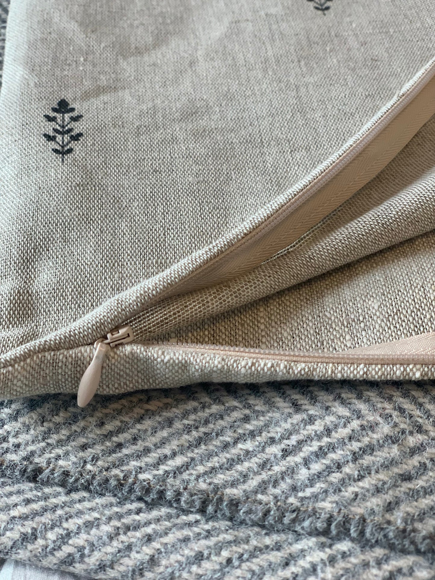 Annabelle Cushion Cover